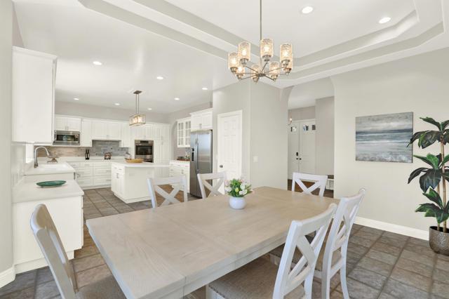 17342 Tam O Shanter Dr, Poway CA: https://media.crmls.org/mediaz/bdad3b41-0c85-45dc-a6d9-69653156557b.jpg