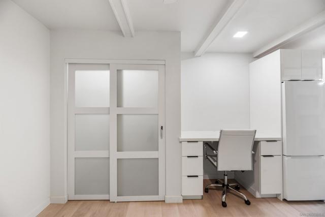 433 E 6Th Ave, Escondido CA: https://media.crmls.org/mediaz/bdae5bdb-4744-4907-8516-e0031169a89a.jpg