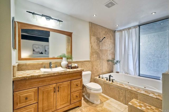 Image 10 of 15 For 2402 Altisma Way  E