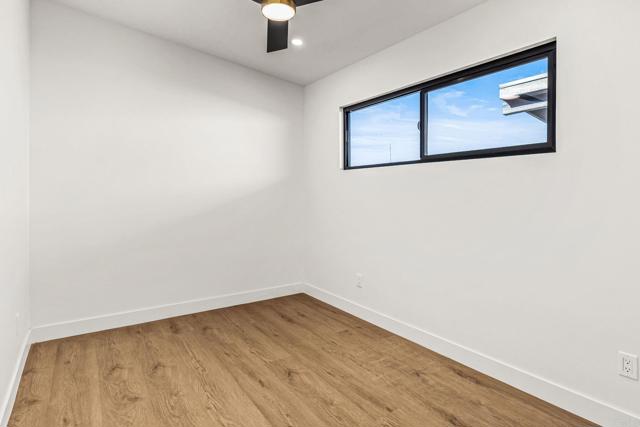 4725 Conrad, San Diego CA: https://media.crmls.org/mediaz/bdafba31-c983-4003-ad34-85d51338b0c4.jpg