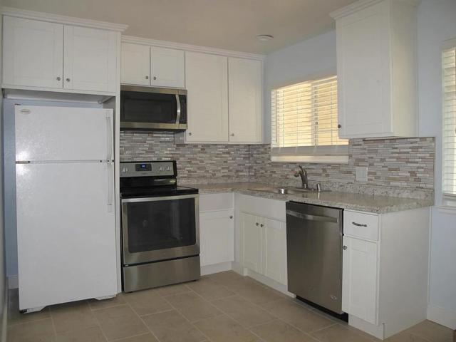 494 Greendale Way, San Jose CA: https://media.crmls.org/mediaz/bdaff1fb-f294-4918-87c7-7b7aedbcc8ac.jpg