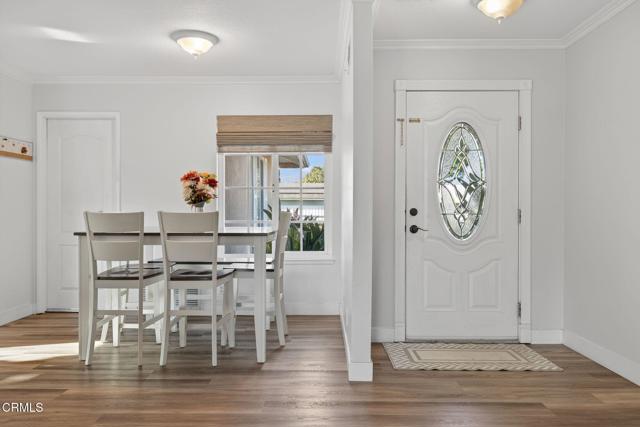86 Willey Street, Ojai CA: https://media.crmls.org/mediaz/bdb02050-ec73-4364-b39c-61bff046e435.jpg