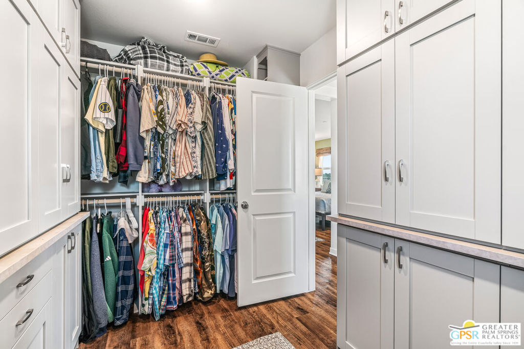 MLS #25610845PS image #22