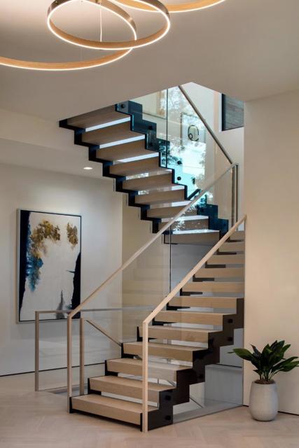 2171 Clayton Drive, Menlo Park CA: https://media.crmls.org/mediaz/bdb05d84-4202-4cb6-9bc4-77b072099634.jpg