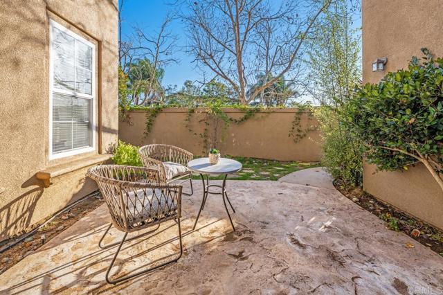 Detail Gallery Image 20 of 58 For 6647 Thrasher Pl, Carlsbad,  CA 92011 - 5 Beds | 4/1 Baths