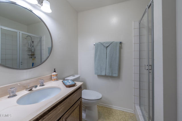 Detail Gallery Image 15 of 62 For 1129 Dover Ln, Ventura,  CA 93001 - 4 Beds | 2/2 Baths