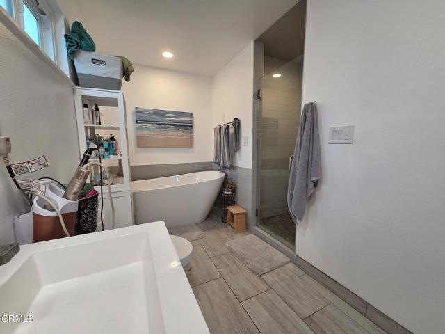 Detail Gallery Image 24 of 46 For 448 Court Ave, Ventura,  CA 93003 - 3 Beds | 2/1 Baths