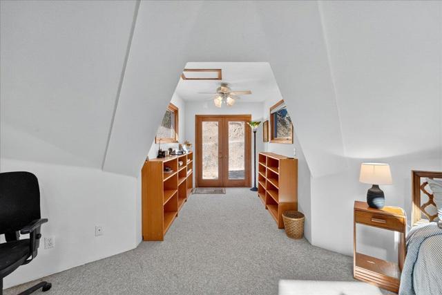 5224 Twin Falls Road, Morgan Hill CA: https://media.crmls.org/mediaz/bdb2e879-234b-4df2-88a2-e8bf299294db.jpg