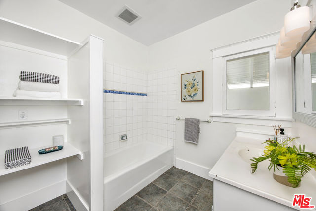 407 N Benton Way, Los Angeles CA: https://media.crmls.org/mediaz/bdb400f6-5379-44dc-8f91-d76904d5ab38.jpg