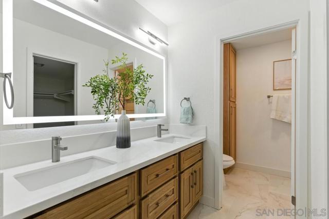 12452 Via Cabezon, San Diego CA: https://media.crmls.org/mediaz/bdb40382-f317-47d3-948f-a33148c5af84.jpg