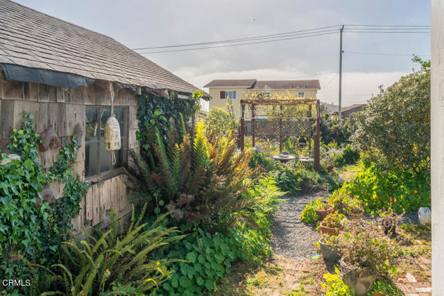 Detail Gallery Image 20 of 29 For 151 Grove St, Fort Bragg,  CA 95437 - 2 Beds | 2 Baths