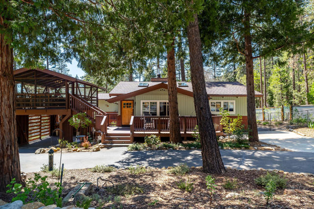 25445 Palomar Road, Idyllwild CA: https://media.crmls.org/mediaz/bdba92ce-7430-4042-a88f-7fdd7bad0dab.jpg