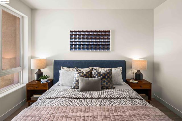 500 Somi Ct, Hayward CA: https://media.crmls.org/mediaz/bdba9c3b-04e4-46a0-97f9-edc5f6d2a1ea.jpg