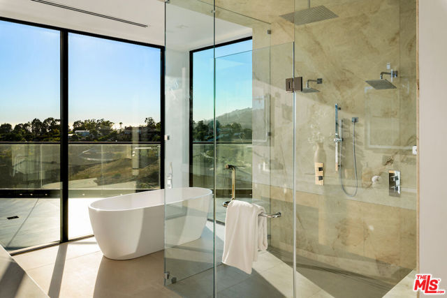 Drew Fenton | 5931 Kanan Dume Road Malibu CA | MLS: 7406942 Drew Fenton | 5931 Kanan Dume Road Malibu CA | MLS: 7406942