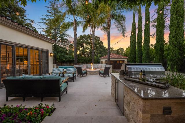 1355 Arbor Avenue, Los Altos CA: https://media.crmls.org/mediaz/bdbb5cc1-3496-455e-90b7-83b46aac01f2.jpg