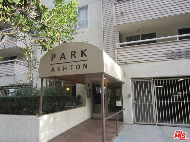 10960 Ashton Ave #303, Los Angeles, CA 90024