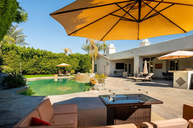 42 Abby Road, Rancho Mirage, CA 92270