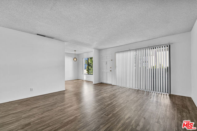 1236 21st Street photo 4