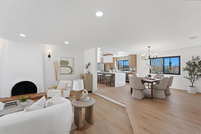 Detail Gallery Image 14 of 46 For 358 Spanish Spur, Fallbrook,  CA 92028 - 3 Beds | 2 Baths