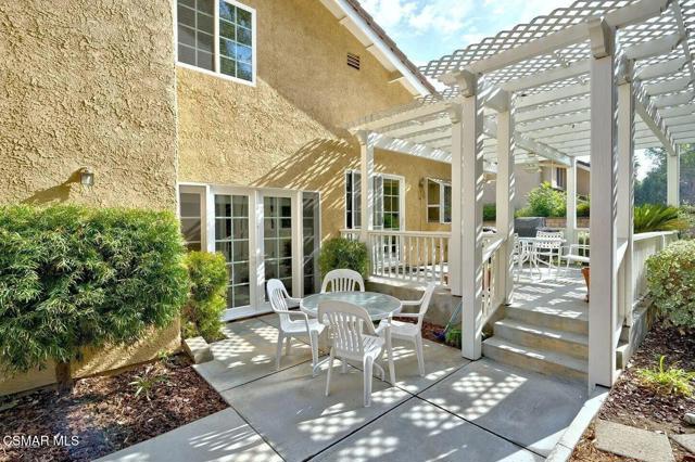 29140 Quail Run Drive, Agoura Hills CA: https://media.crmls.org/mediaz/bdbdbb00-0244-4137-8c67-033464d7eec3.jpg
