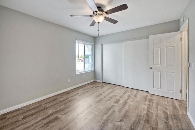 3436 Thunder Dr, Oceanside CA: https://media.crmls.org/mediaz/bdbe6f74-9896-4e06-be15-d0a42b3b040b.jpg