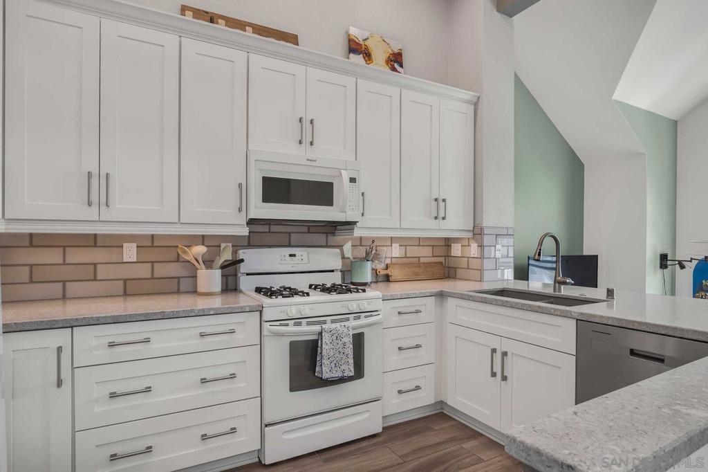 10797 Scripps Ranch Blvd - photo 6