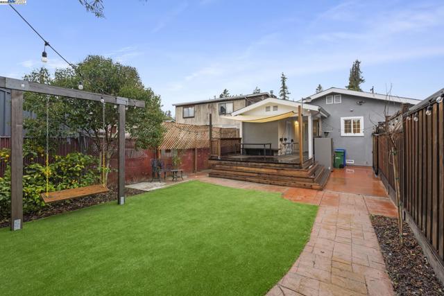 Image 38 of 45 For 3932 Gardenia Pl