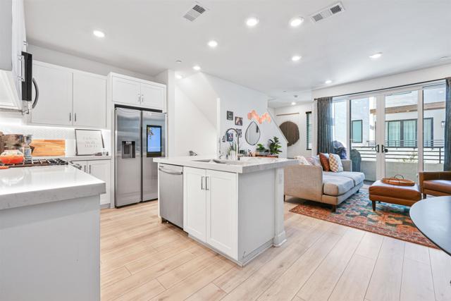 Front Image Thumbnail for CRNDP2601972