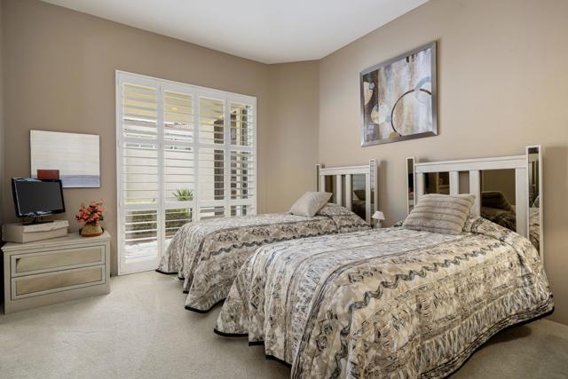 75315 Saint Andrews Court, Indian Wells CA: https://media.crmls.org/mediaz/bdc5fa09-9726-40ae-bd7d-c8c55913aa8d.jpg