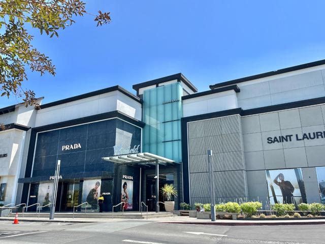 100 N Henry Avenue, Santa Clara CA: https://media.crmls.org/mediaz/bdc88d93-ac53-4336-bc2d-fbb3dd1e53ac.jpg
