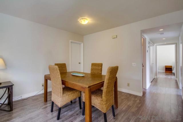 4175 Porte de Merano, San Diego CA: https://media.crmls.org/mediaz/bdc8911b-d26a-45f4-8aab-f30b5c3bb39a.jpg