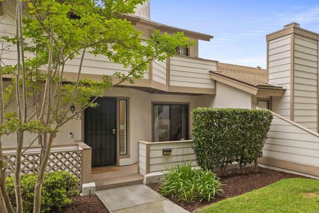 4535 Chateau Drive, San Diego CA: https://media.crmls.org/mediaz/bdcb1117-7723-4a7e-b72a-d534b95de943.jpg