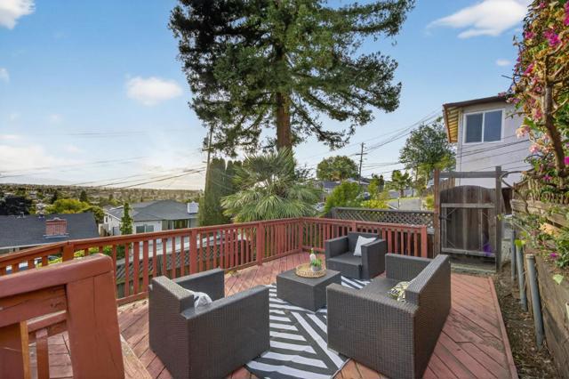 24546 Marie Drive, Hayward CA: https://media.crmls.org/mediaz/bdcbacf9-3659-4cc8-9578-7a7a1b0edc86.jpg