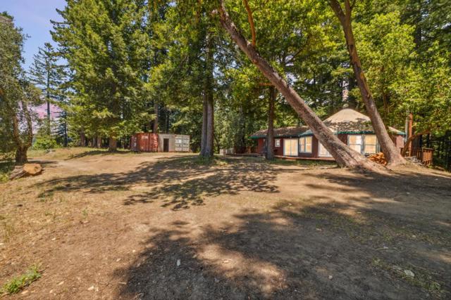 1 Wedwood Widge Way, Boulder Creek CA: https://media.crmls.org/mediaz/bdce801d-0254-4de8-af18-dba2377cec0f.jpg