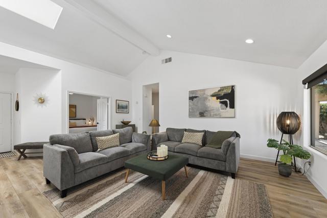 78635 Villeta Drive, La Quinta CA: https://media.crmls.org/mediaz/bdcfee7b-2a39-45bb-8d8c-ff4634901bee.jpg
