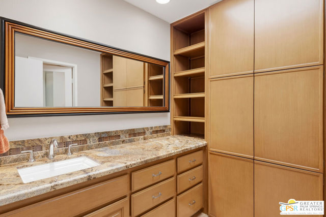 45 Torremolinos Drive, Rancho Mirage, CA 92270