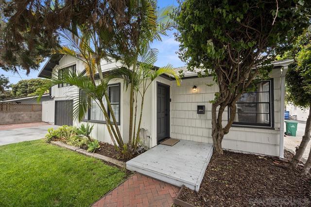 4316 Haines St, San Diego CA: https://media.crmls.org/mediaz/bdd1b59d-f6a0-4d33-9ac1-e6aa3fa7996f.jpg