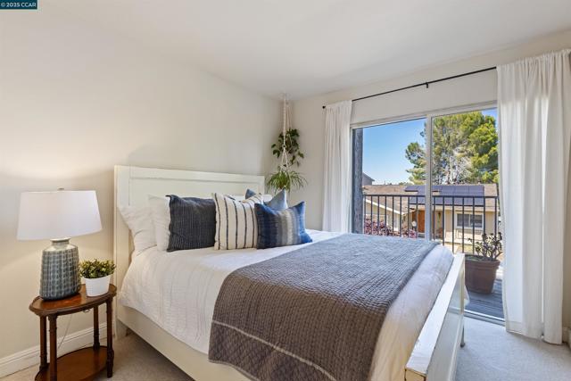 1513 Siskiyou Dr, Walnut Creek CA: https://media.crmls.org/mediaz/bdd1b880-1e9f-4f03-8a6d-1e0c48dcc83c.jpg