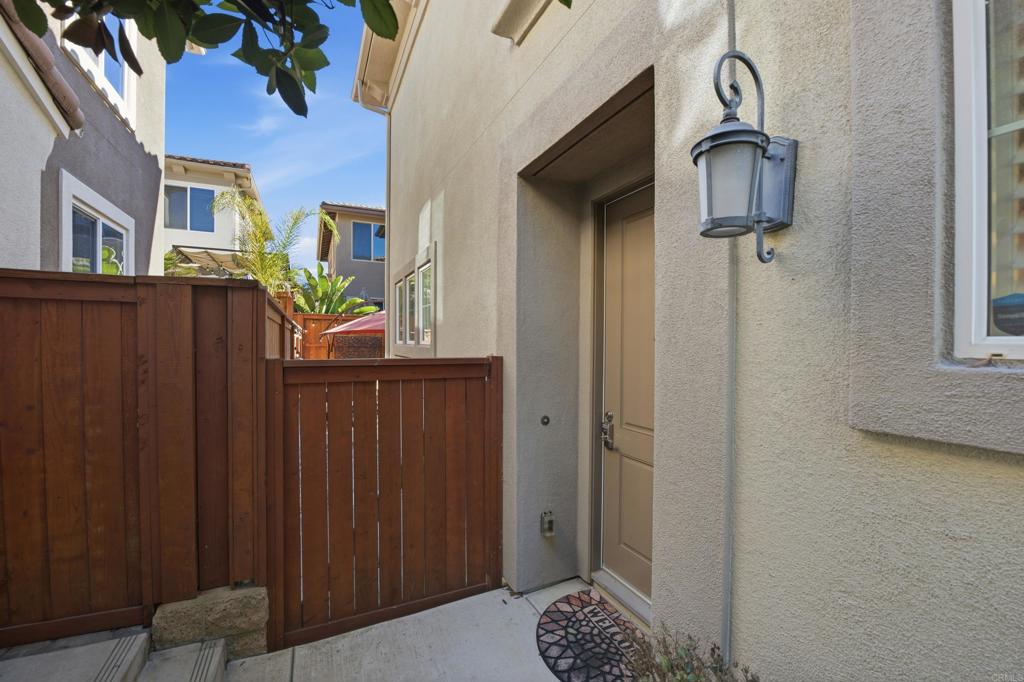 2284 Durango Way - photo 2