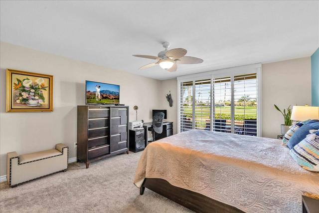 43 Sunrise Drive, Rancho Mirage CA: https://media.crmls.org/mediaz/bdd1ff62-b7e1-4b8e-a7ad-de6ca6833949.jpg