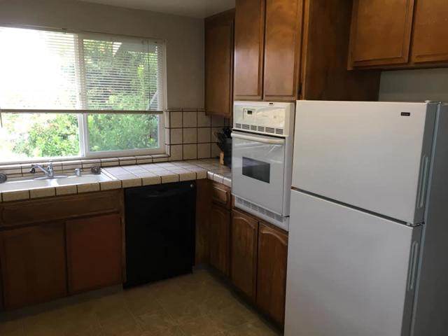 1270 Civic Center Drive, Santa Clara CA: https://media.crmls.org/mediaz/bdd27973-e2e4-4f63-8bad-f0ec7c256729.jpg
