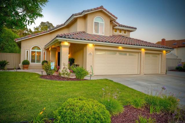 Detail Gallery Image 4 of 47 For 14013 Saddlewood Dr, Poway,  CA 92064 - 4 Beds | 3 Baths