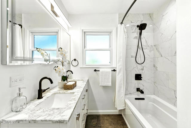 7917 Ostrom Avenue, Van Nuys CA: https://media.crmls.org/mediaz/bdd46548-89ff-4c03-a6f2-8b55b56f941b.jpg