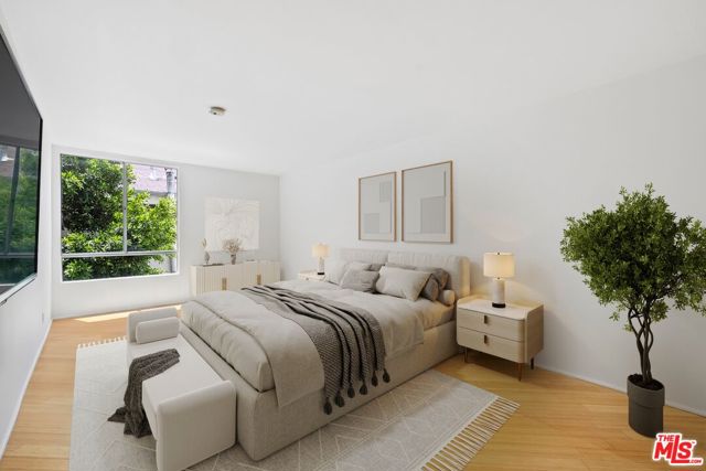 429 N Oakhurst Drive, Beverly Hills CA: https://media.crmls.org/mediaz/bdd62e00-cfed-465c-96ec-3eaa699edb9e.jpg