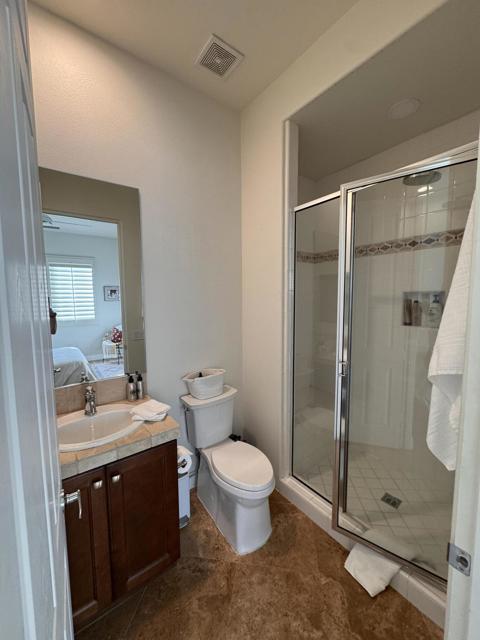 49560 Loren Court, La Quinta CA: https://media.crmls.org/mediaz/bdd6cc09-2185-4bd7-a6cb-f1fb36f651a7.jpg