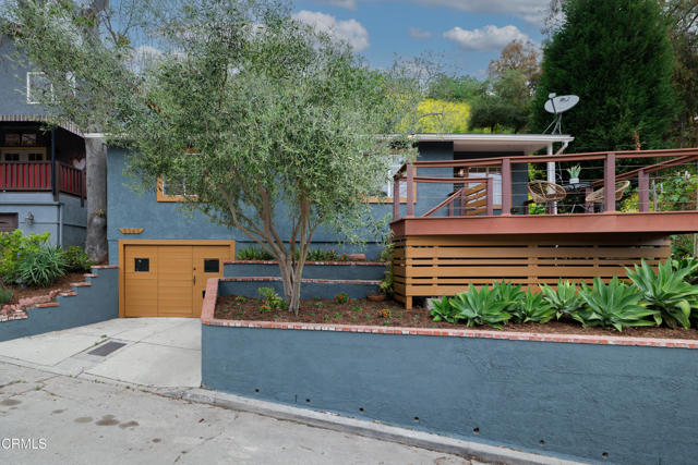 5345 Monterey Road, Los Angeles CA: https://media.crmls.org/mediaz/bdd74787-c70b-4485-905a-f21eb794c03d.jpg
