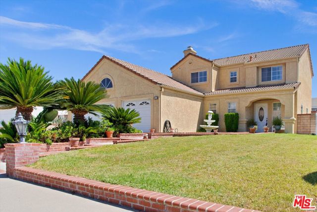 350 Foxboro Drive, Walnut CA: https://media.crmls.org/mediaz/bdd87c6a-ba52-41e2-875e-8bf94eb8a1ad.jpg