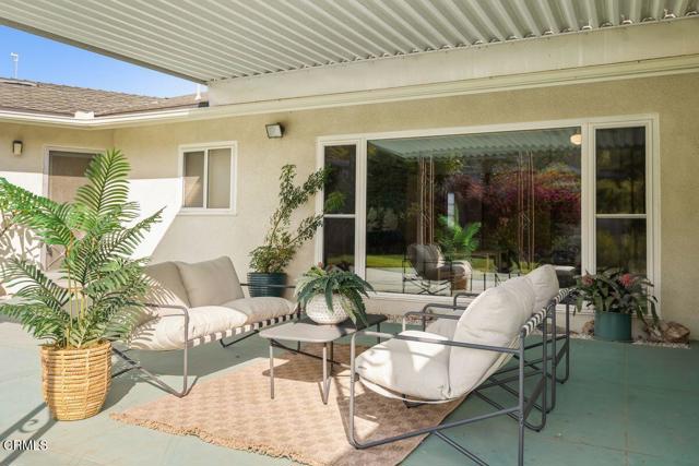 410 Palomares Avenue, Ventura CA: https://media.crmls.org/mediaz/bdd97a2a-9086-41c1-af9a-f898b4f63ff9.jpg
