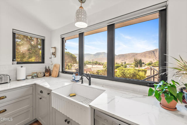 Detail Gallery Image 21 of 65 For 2474 Barbara Dr, –,  CA 93012 - 4 Beds | 3/1 Baths