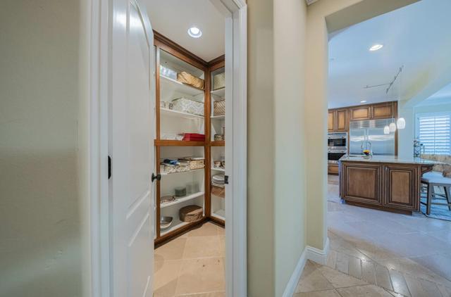 407 Mirador Court, Monterey CA: https://media.crmls.org/mediaz/bddb96d1-b7bf-4b7d-a9ca-0f9336f4c00a.jpg